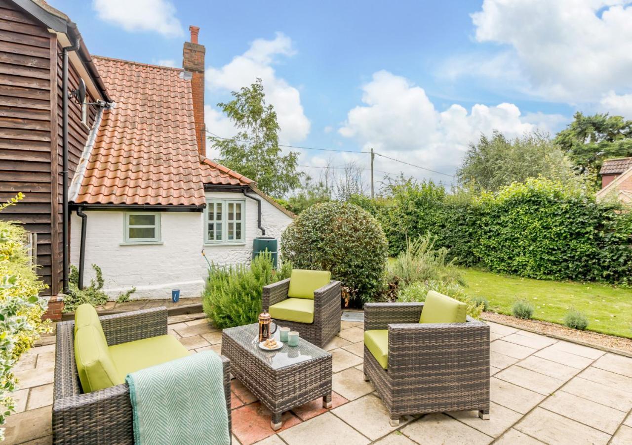 Wisteria Cottage Snape  Exterior foto